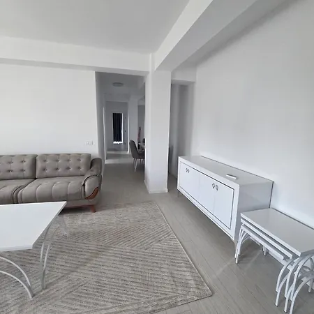 Lkt Luxury New - Self Check-in Апартаменти
